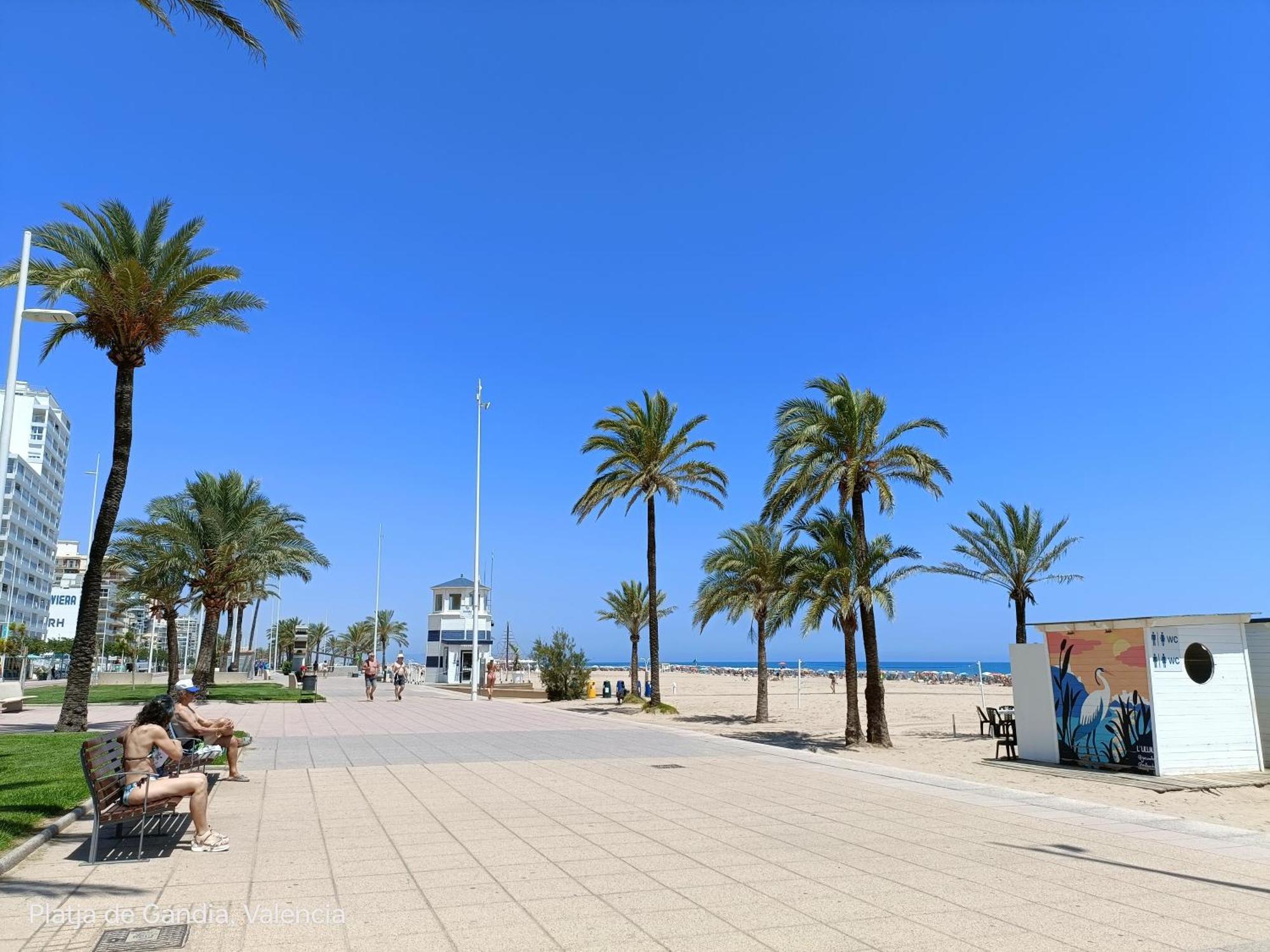 Mare De Deu, Vivienda Vacacional Para Familias Y Mayores De 25 Anos En El Grao De Gandia-Playa Playa de Gandia 外观 照片